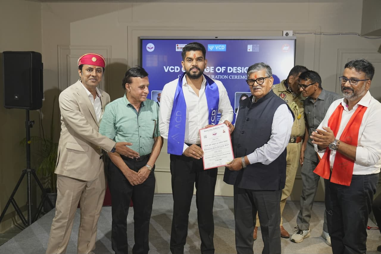 Nikhil Patel receiving VCD College of Design honour